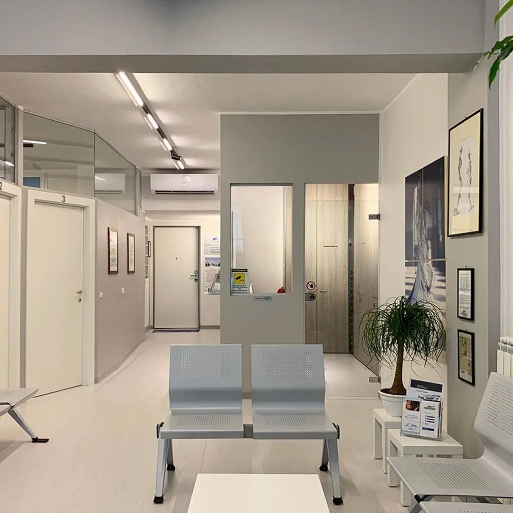 coworking-sanitario-mi-lamarmora-sala-attesa